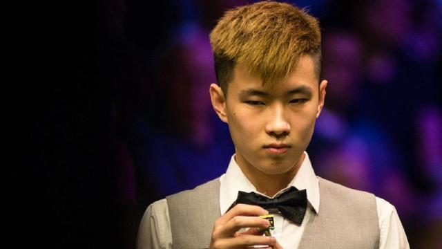 正迎来自己 正迎来自己