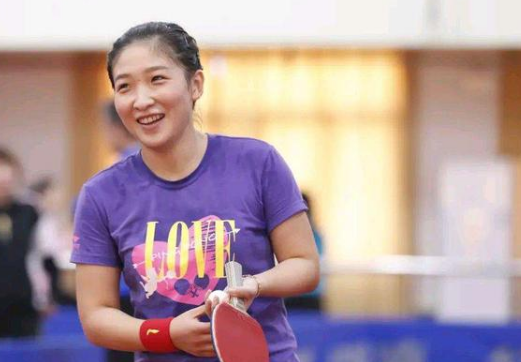 依然维持精 依然维持精