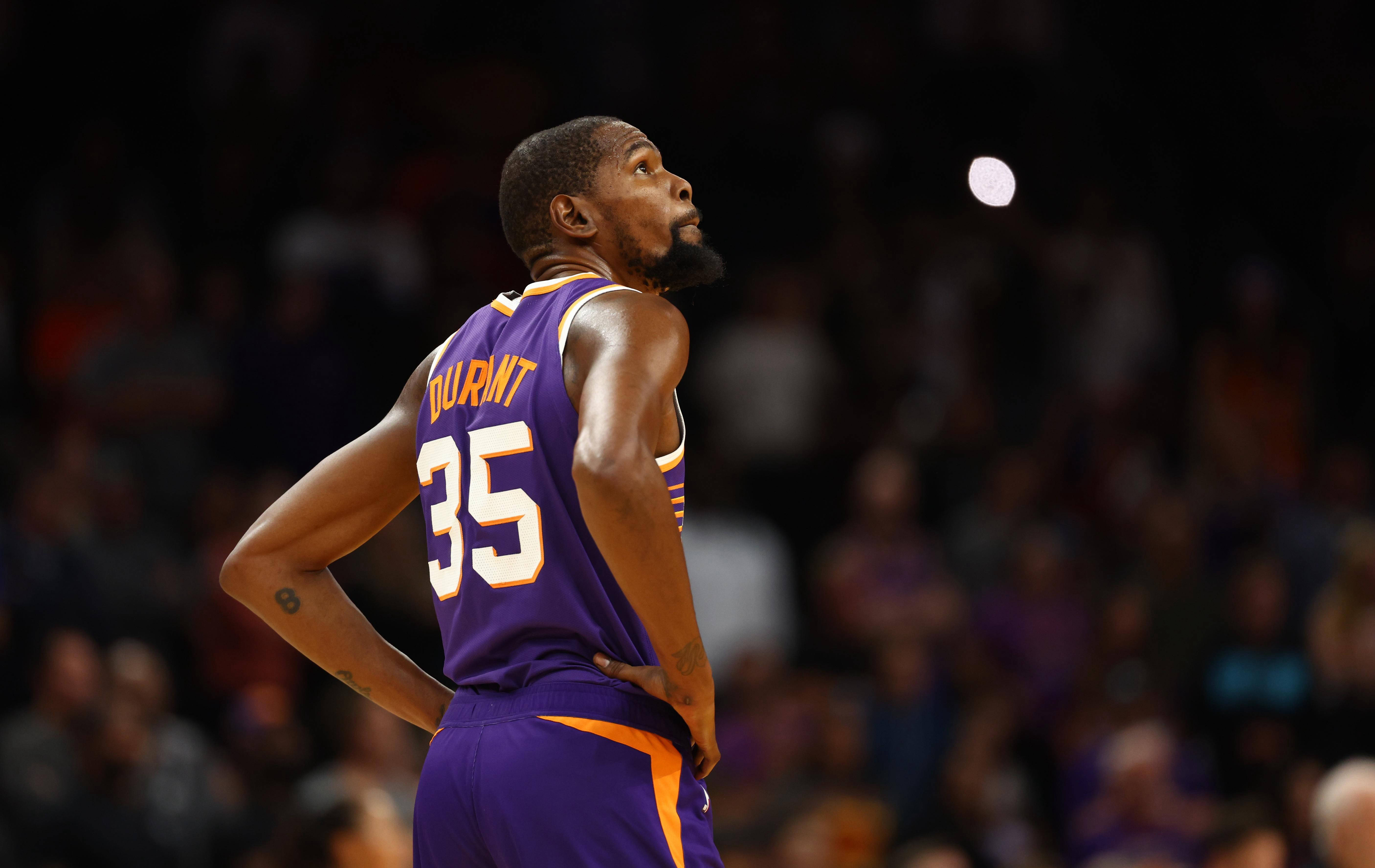 在肋部设 在肋部设